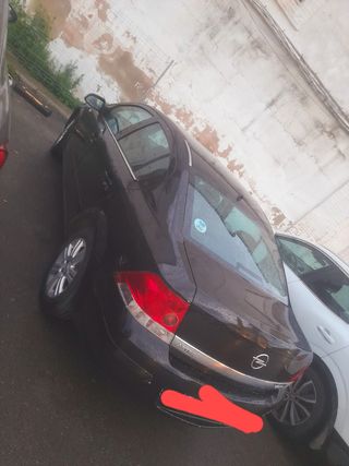Opel Astra 2010