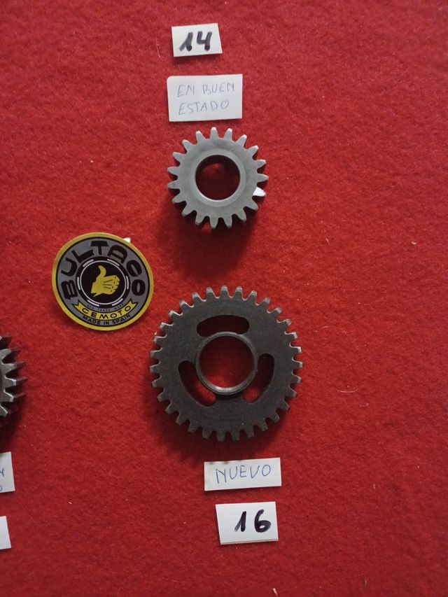 Lote piñones libre BULTACO Ref.1515