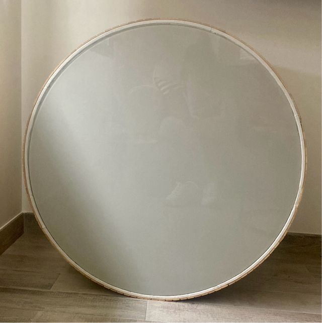 tavolo in bambù e vetro