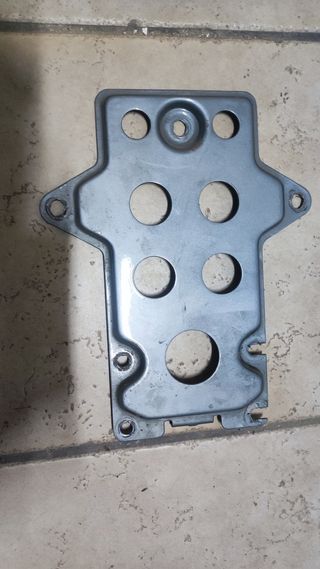 Piastra batteria moto Guzzi sp 1000
