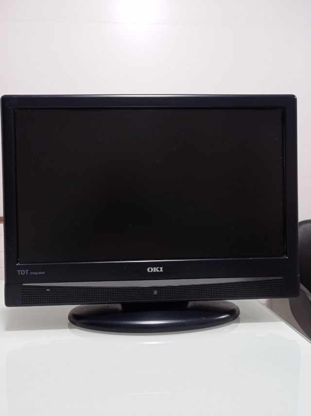 TV plana económica oki