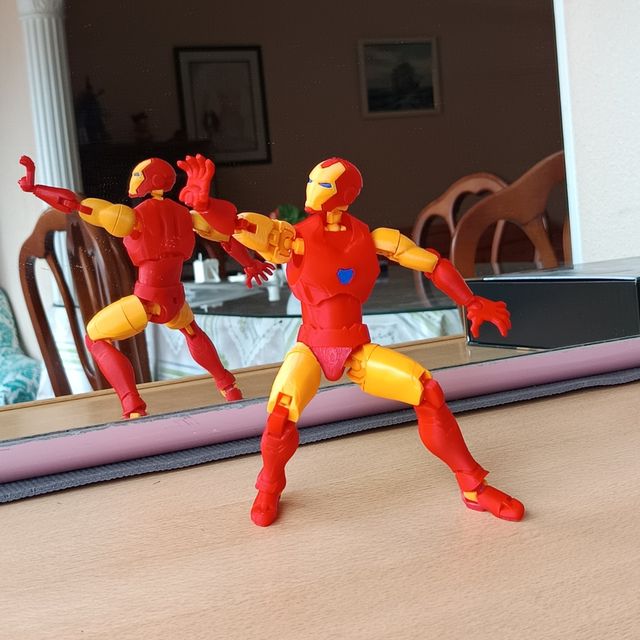 Iron man articulado