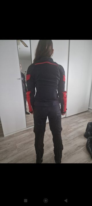 Mono cordura con 2 chaquetas invierno y verano