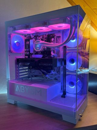 PepiPC BESTIA GAMING 5070TI 4K 32GB 1TB