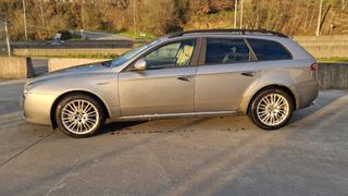 Alfa Romeo 159 2012