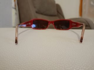 Gafas Tous rojas de mujer