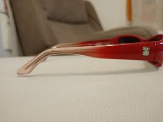 Gafas Tous rojas de mujer
