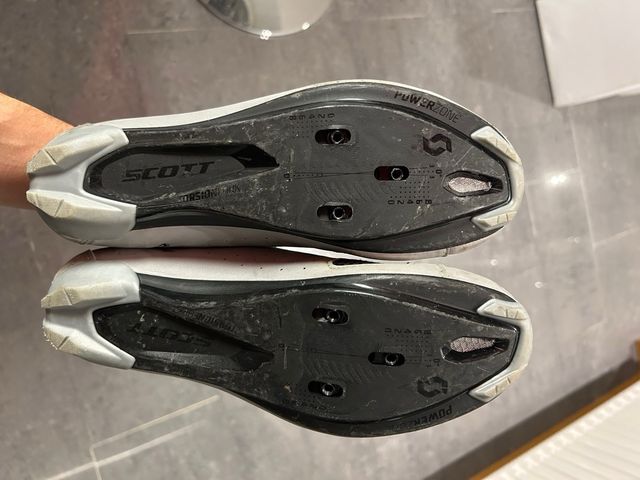 Calas Scott Talla 41