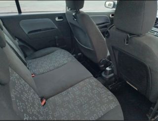 Ford Fusion 2005