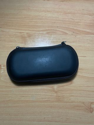 6 juegos Psp y estuche para Psp