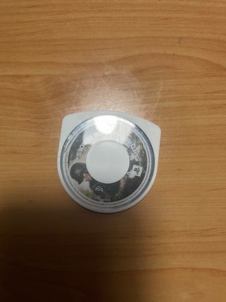 6 juegos Psp y estuche para Psp