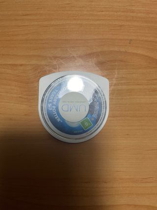 6 juegos Psp y estuche para Psp