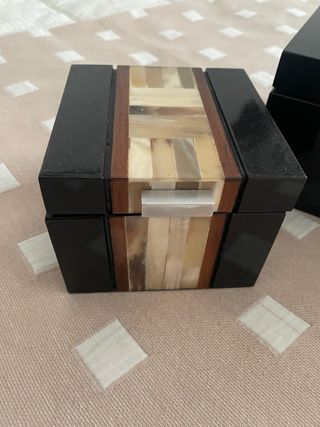 Dos joyeros o cajas de madera y nacar