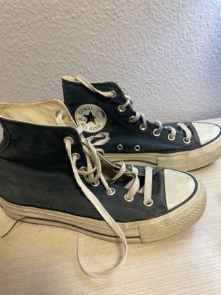 Converse Negras Altas