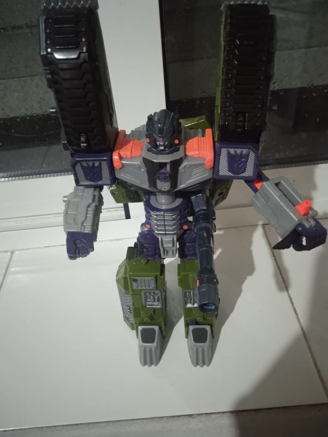 Transformer Hasbro 2001 Takara
