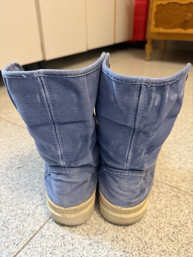 Botas Zapatillas Natural World