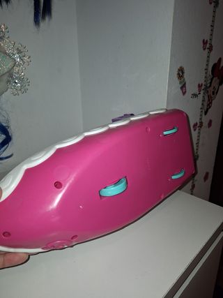 Barco de Minnie con 1 Minnie