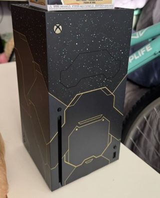 Xbox Series X Halo Infinite Edition
