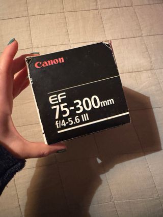 Teleobjetivo Canon 75 / 300