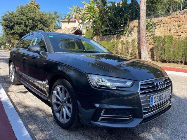 Audi A4 TFSI S-Line