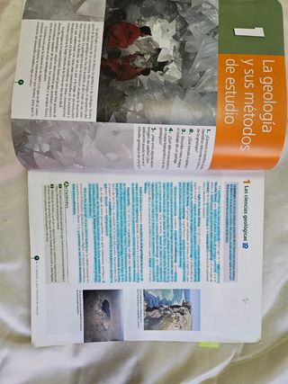 Biología y Geología 1º Bachillerato Tesela Libro del Alumno