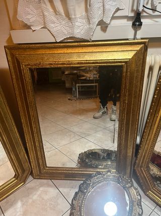 Specchio bardato cornice in legno siciliano