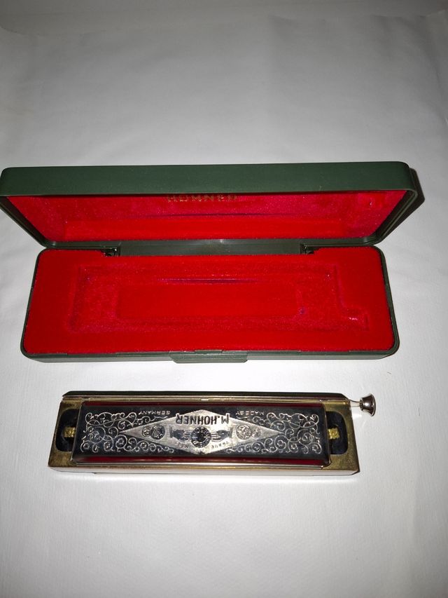 Armónica Honner 48 voces