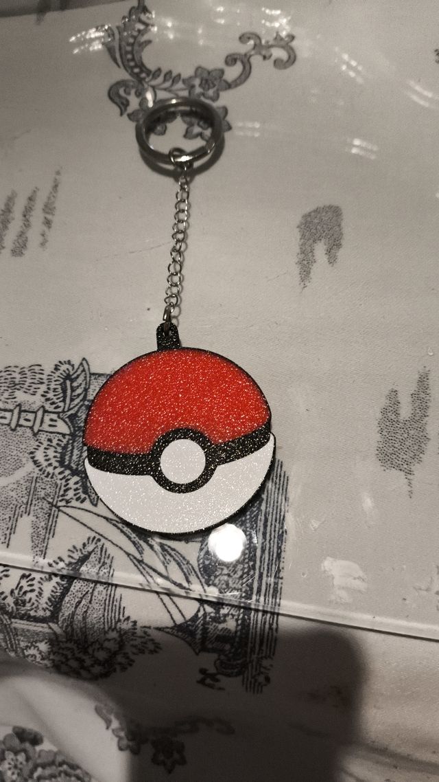 llavero pokeball