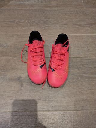 Botas de fútbol niño