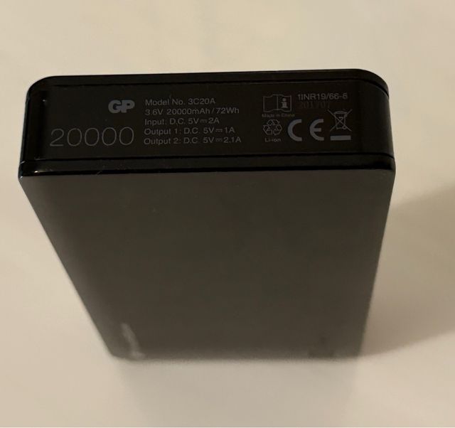 GP Power Bank and USB to USB C cable