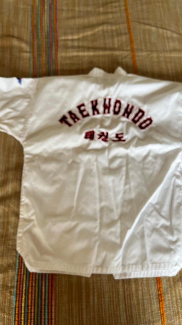 Traje artes marciales juvenil taekwondo