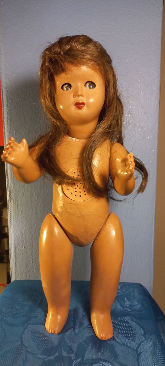 Bambola anni '40 in composizione h.38cm