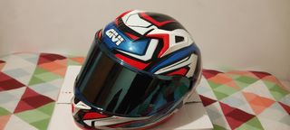 Casco de moto 
