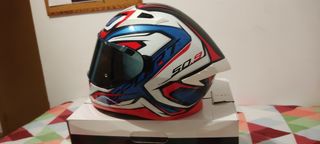 Casco de moto 
