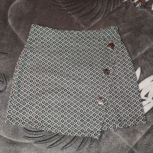 Falda Corta Plateado