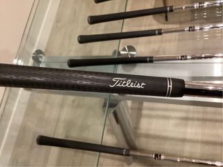 Set Palos de Golf Titleist CB 710