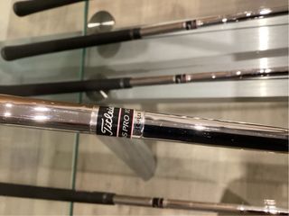Set Palos de Golf Titleist CB 710