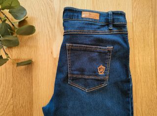 Pantalón vaquero mujer 