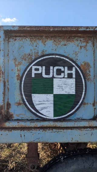 Cartel Logo Puch