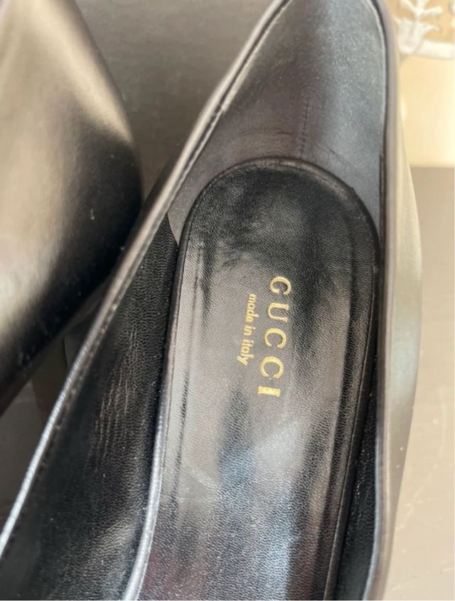 Zapaptos gucci talla 38