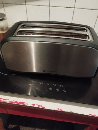 Tostadora eléctrica GRUNKEL