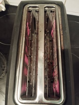 Tostadora eléctrica GRUNKEL