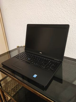 Portátil Dell I5 500GB 16GB 15" FULL HD