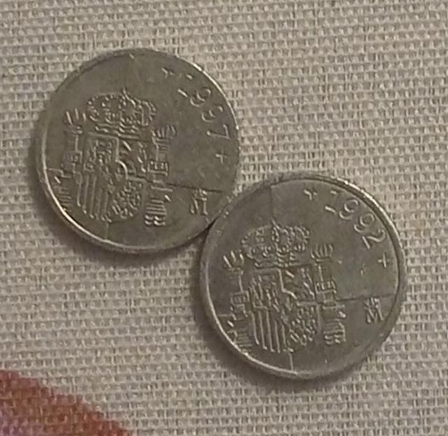 Lotto N. 2 monete da 1 Peseta 1992/1997 Spagna