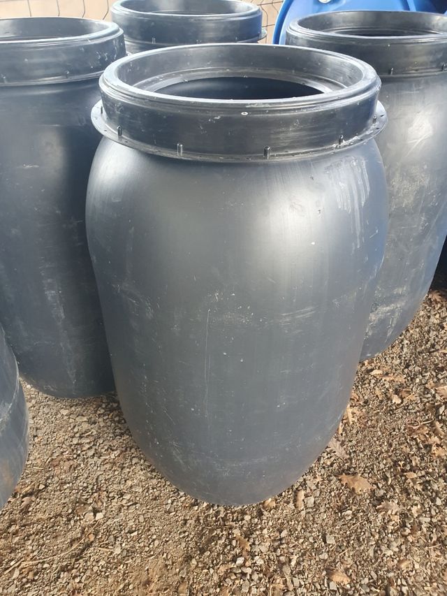 Bidones de 220 l