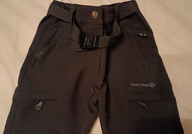 Pantalón Neak peak nuevo , niño,  T-6