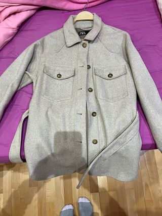 Abrigo beige Zara