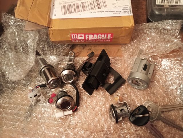 Juego de cerradura y contacto para mit