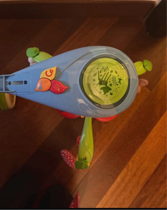 Giostrina musicale per culla