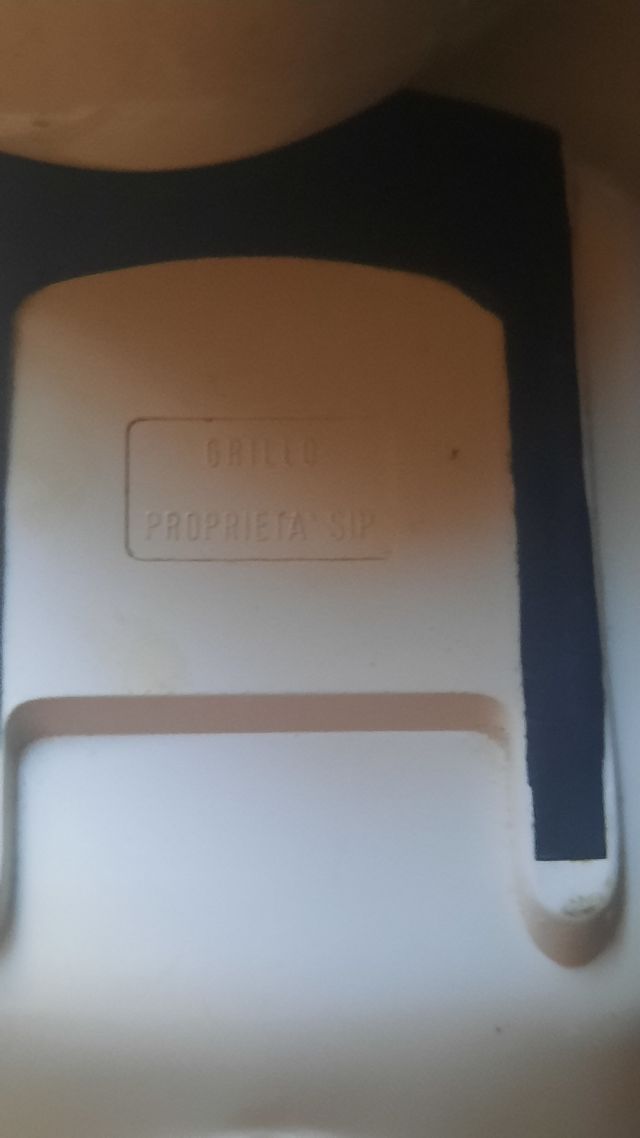 Telefono vintage anni 60 Grillo